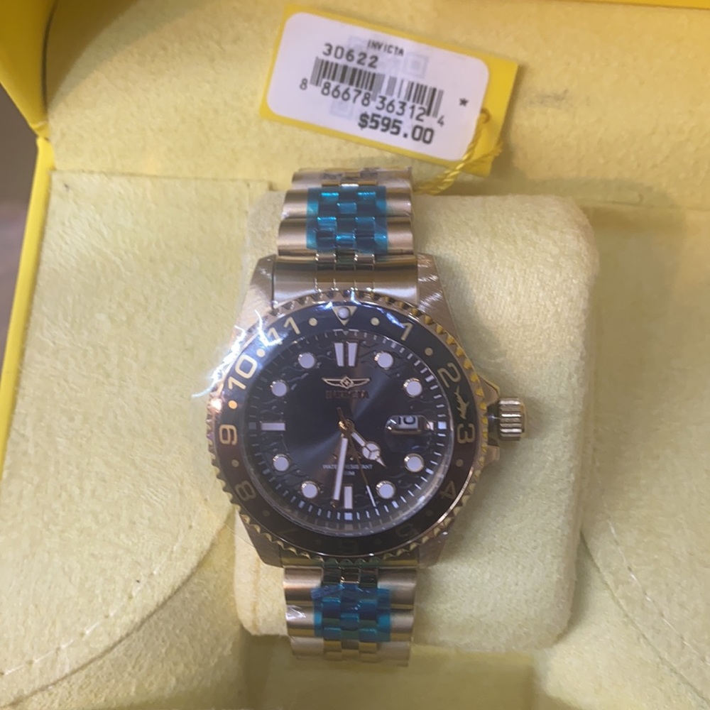 Invicta Watch - Picture 2 of 8